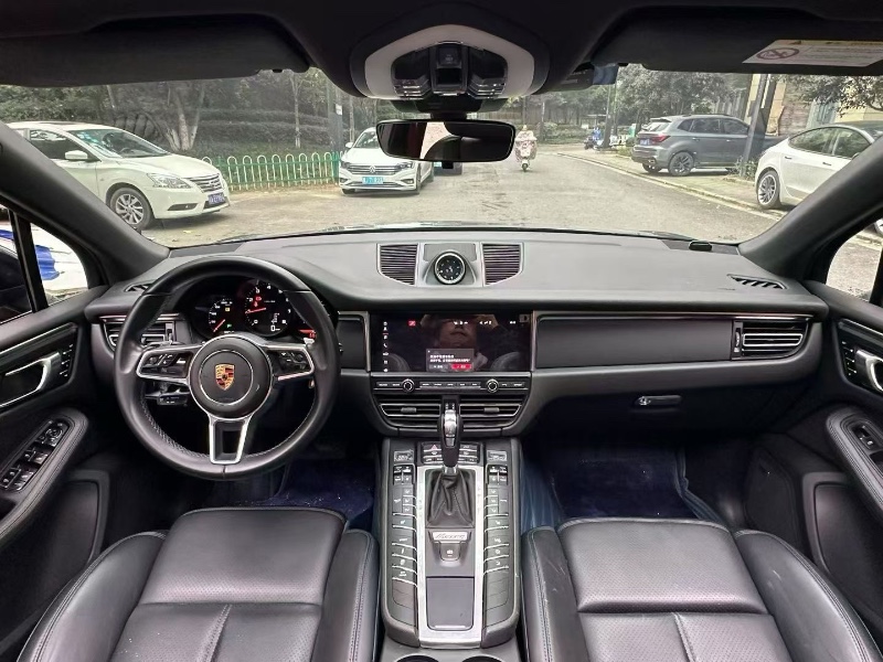 成都21年保时捷Macan5
