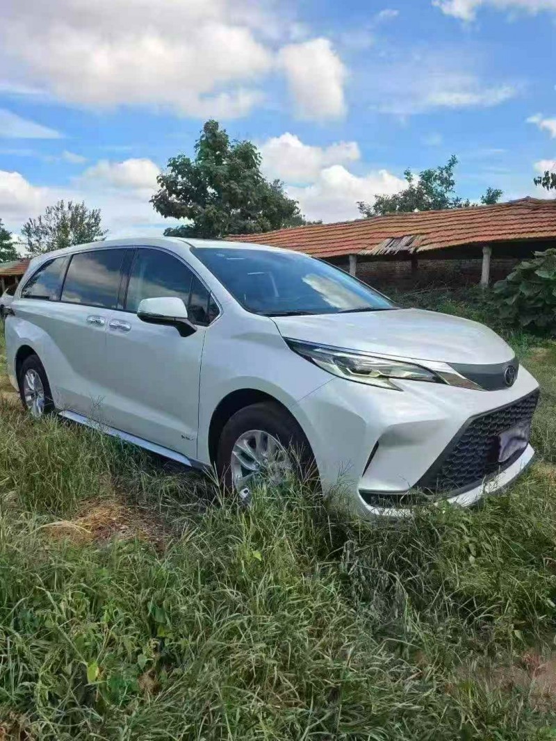 枣庄25年丰田格瑞维亚3