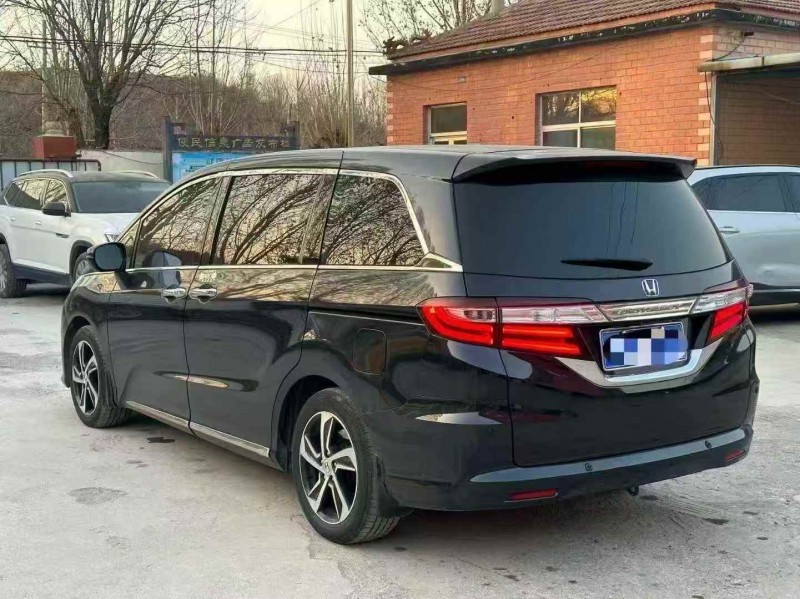 淄博17年本田奥德赛8