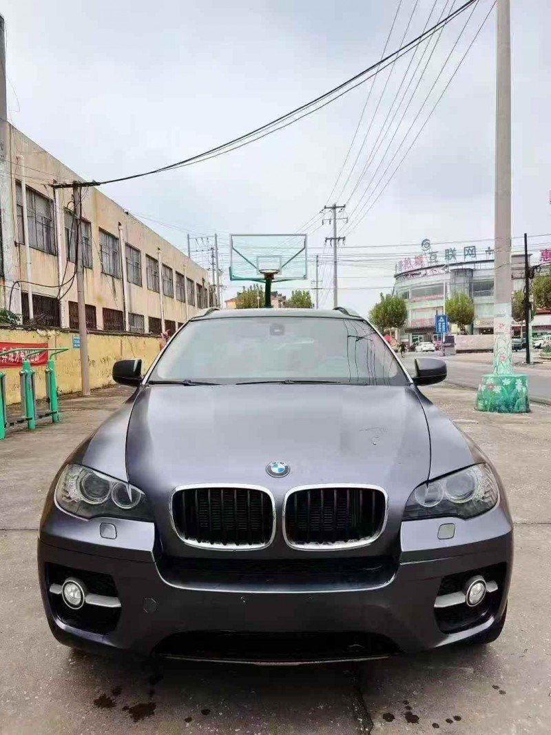 东营11年宝马X61