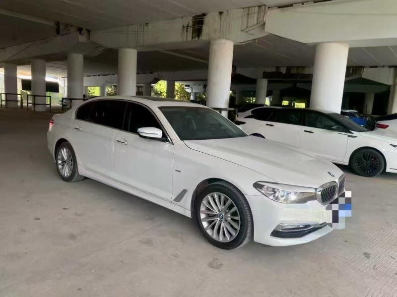 广州18年宝马5系3