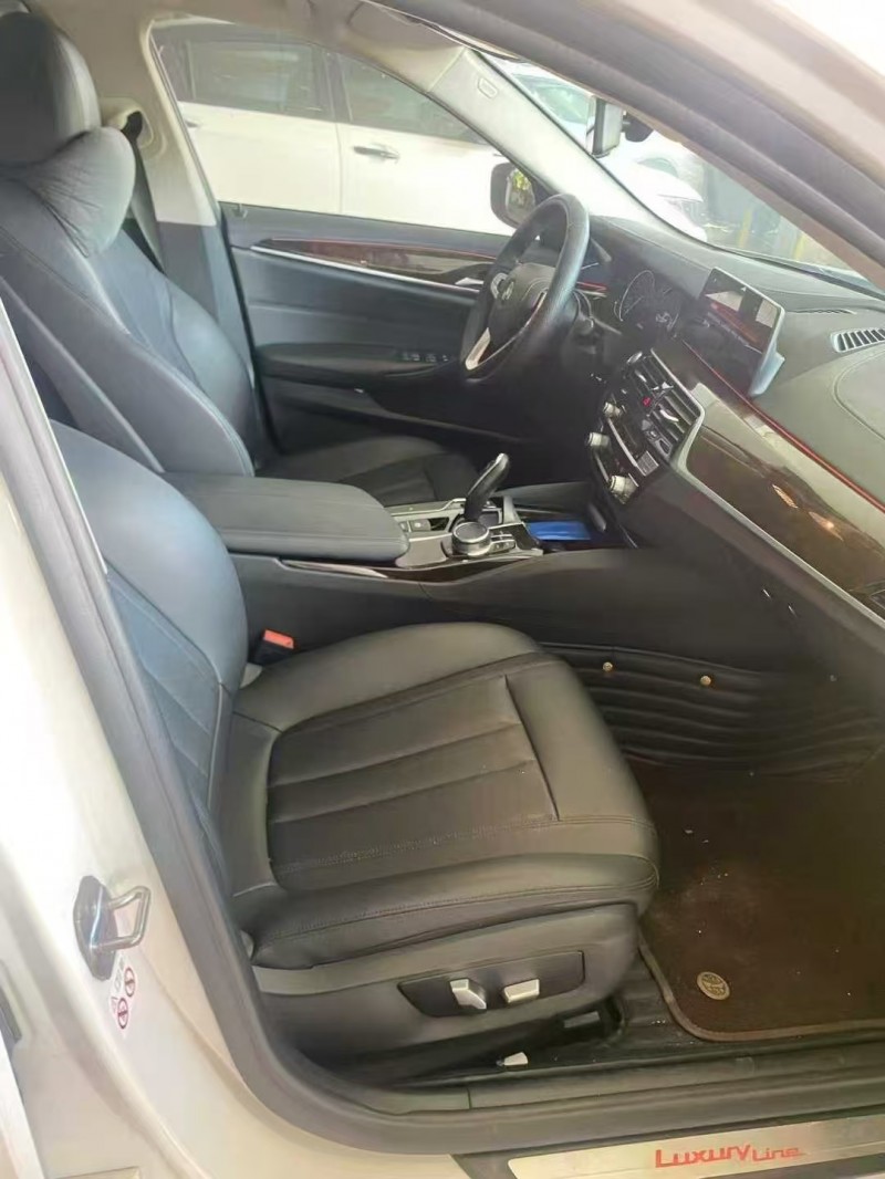 广州18年宝马5系5