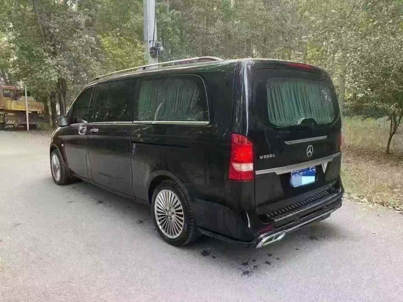 淄博20年奔驰威霆7