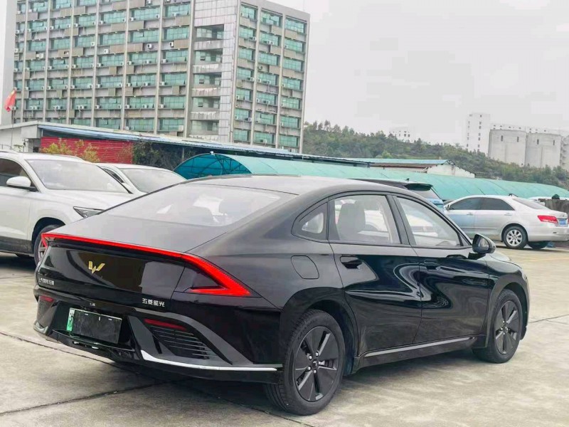 东莞24年五菱汽车星光8