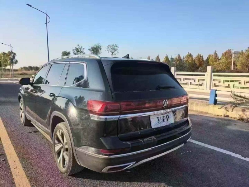 焦作22年大众途昂8