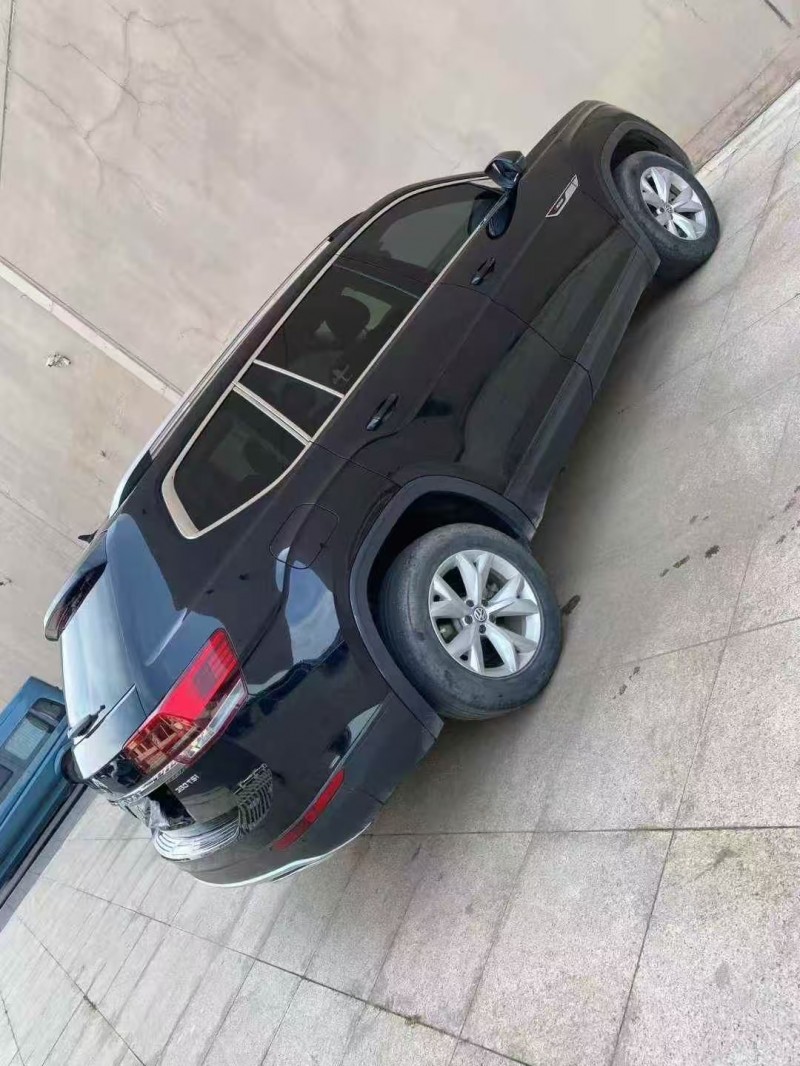 营口19年大众途昂6