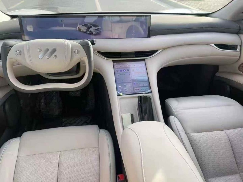 鹤壁25年智己LS65