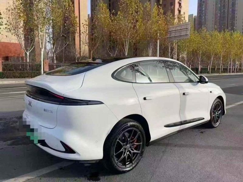 鹤壁25年智己LS68