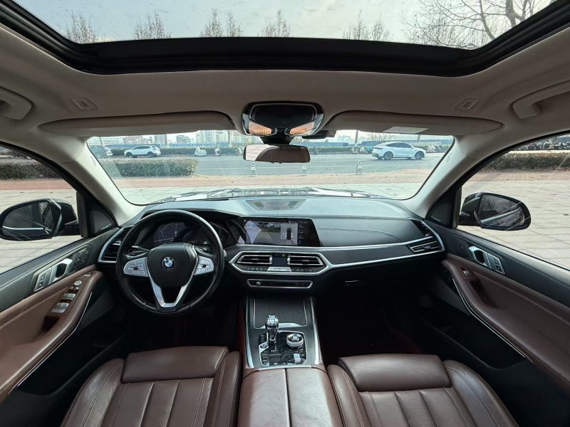 青岛19年宝马X74