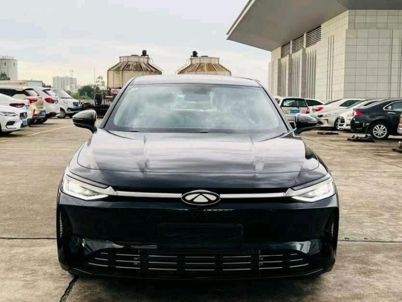 东莞25年奇瑞风云1