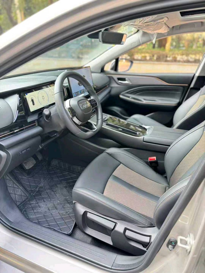 东莞25年传祺埃安S4