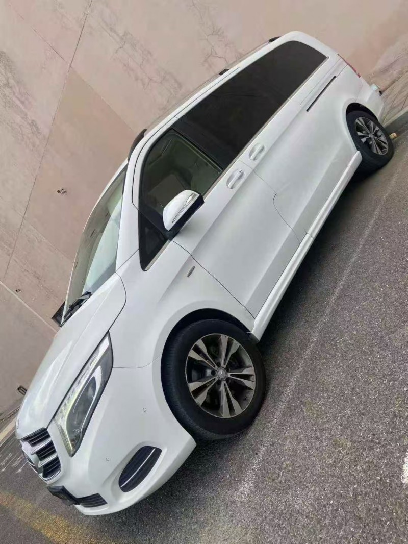 营口17年奔驰V6