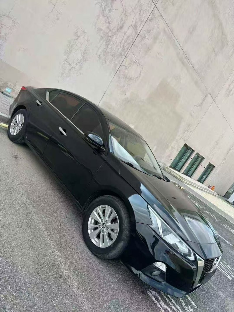 营口21年日产天籁2