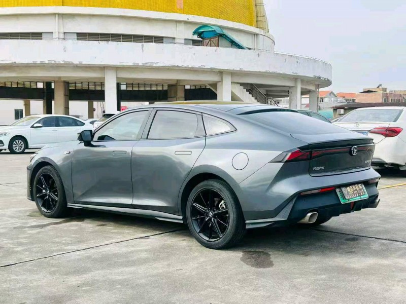 东莞23年长安汽车UNI4