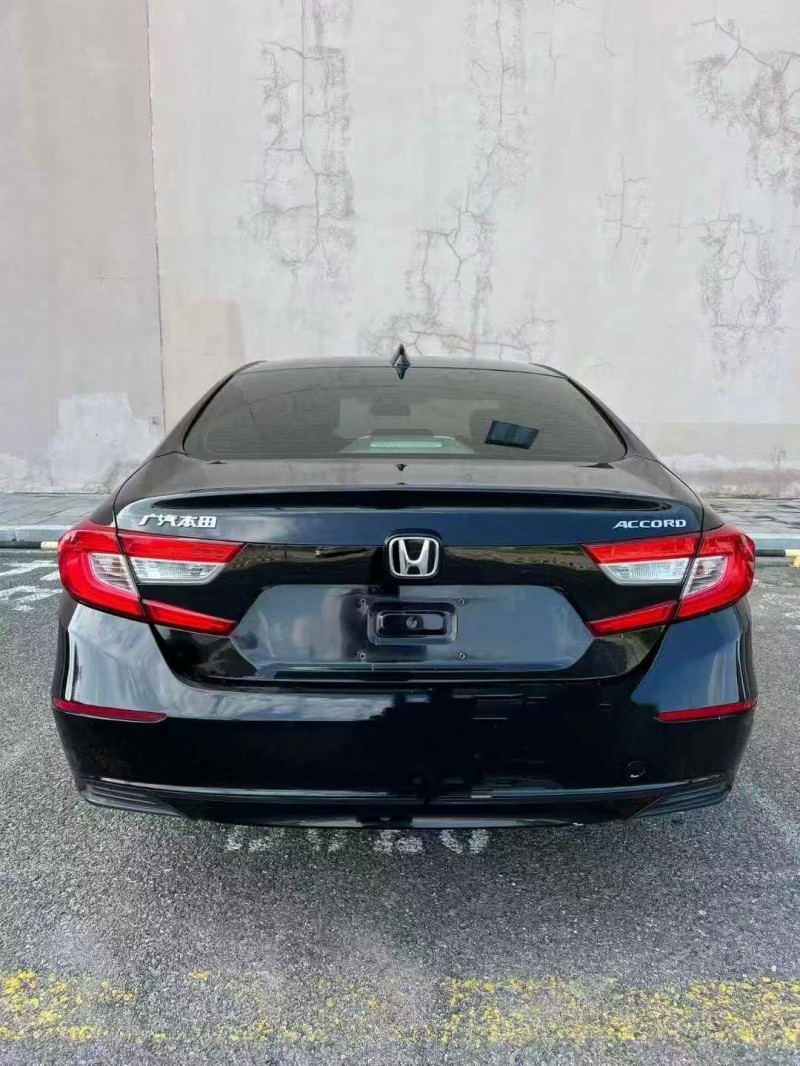 营口21年本田雅阁8