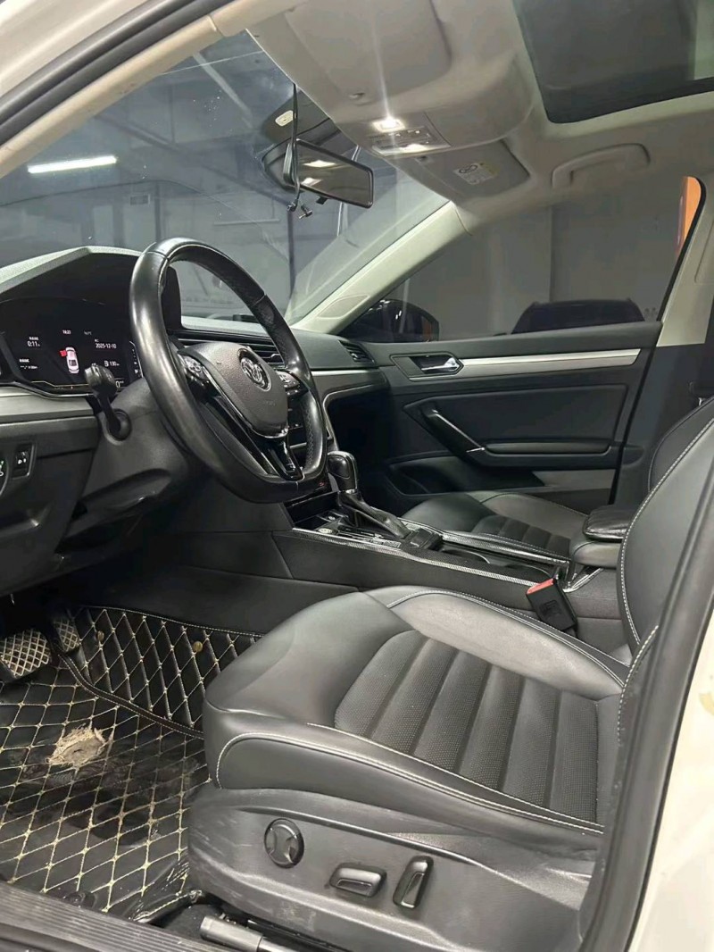 成都22年大众凌渡4