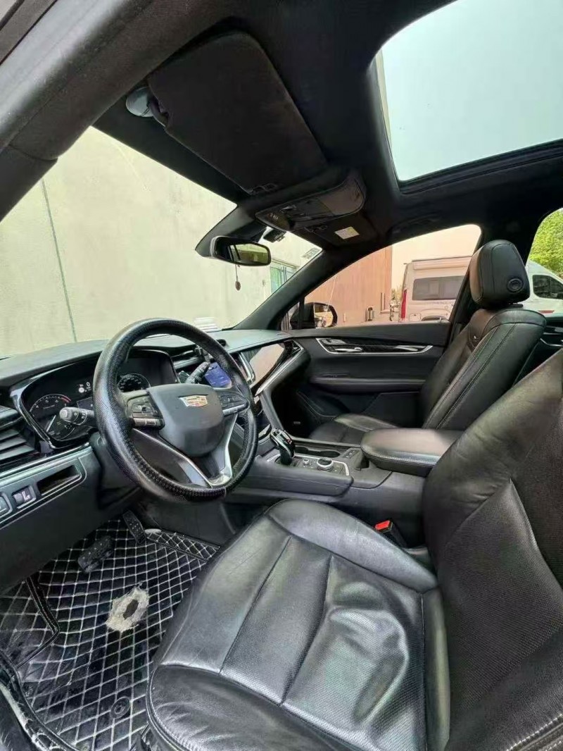 营口20年凯迪拉克XT63