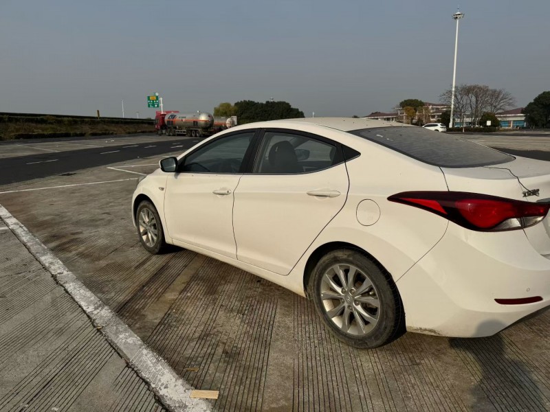 盐城18年现代朗动3