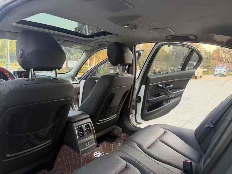 枣庄17年宝马3系6