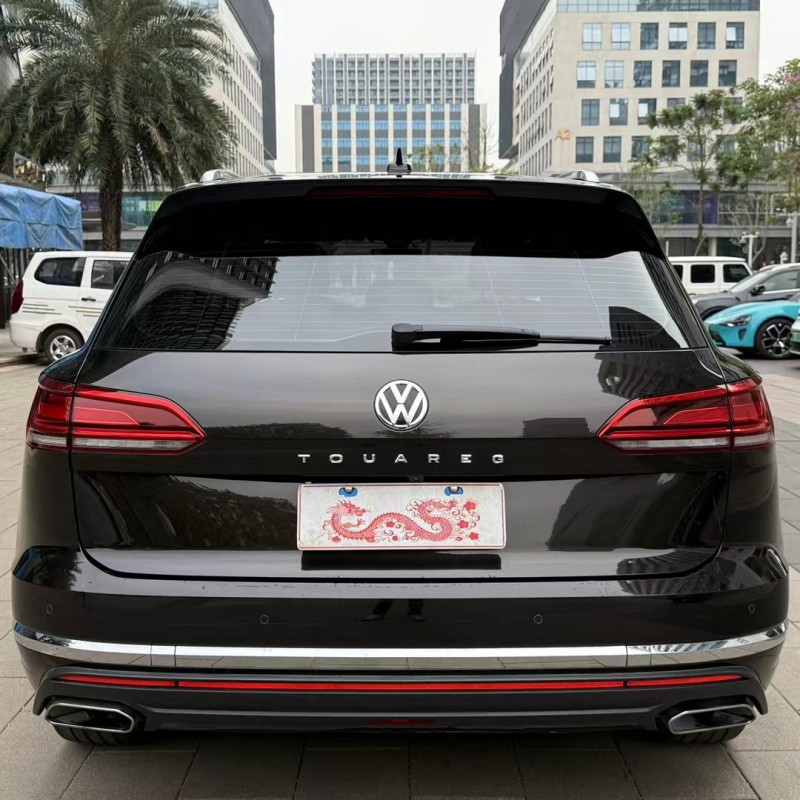 佛山19年大众途锐9