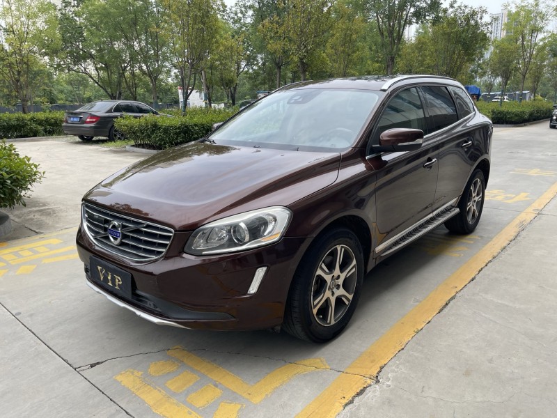 济宁15年沃尔沃XC602