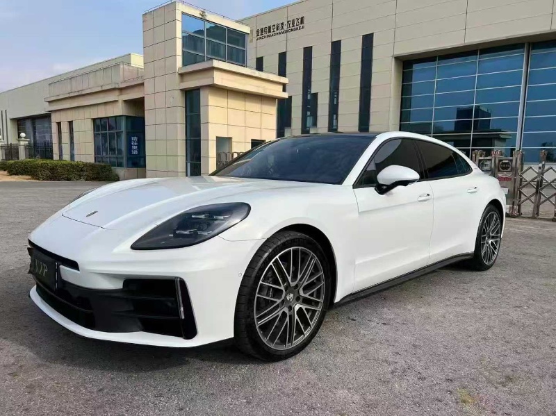 成都25年保时捷帕拉梅拉3