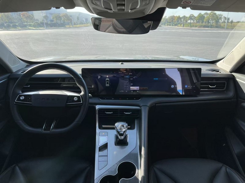 盐城23年荣威RX57