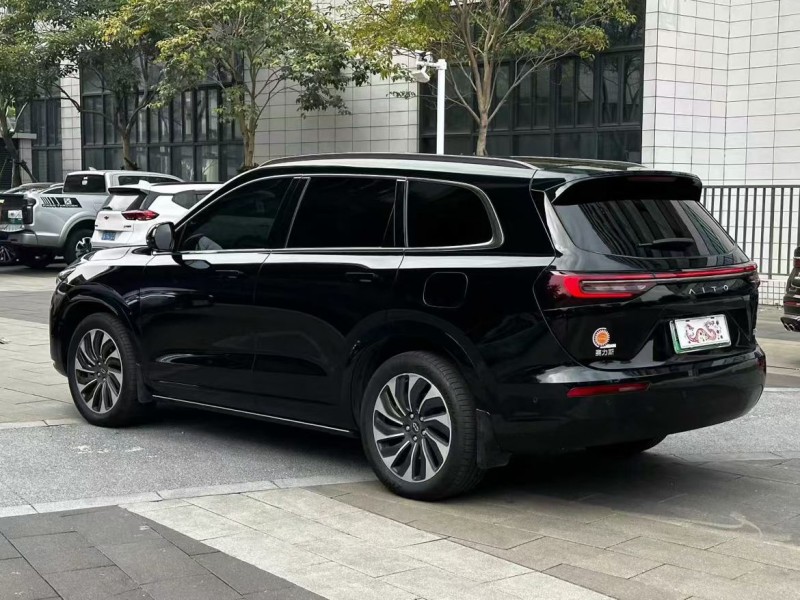 佛山24年华为智选问界7