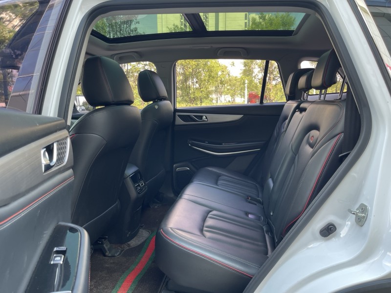 济宁19年长安汽车CS756