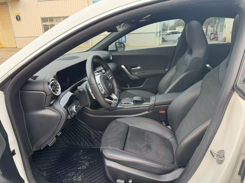 盐城22年奔驰CLA2