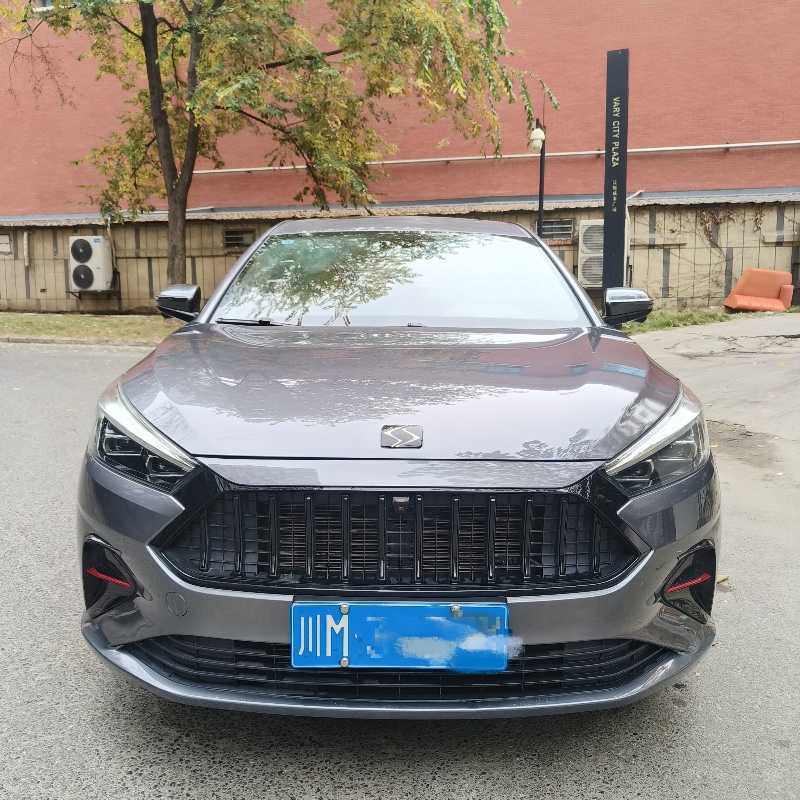 成都23年江淮思皓1