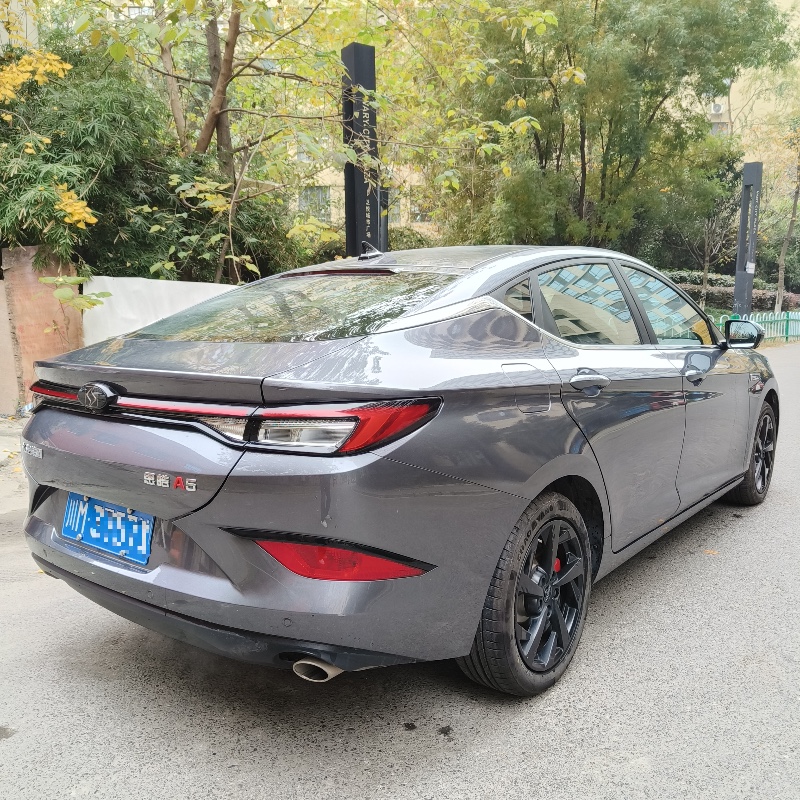 成都23年江淮思皓9