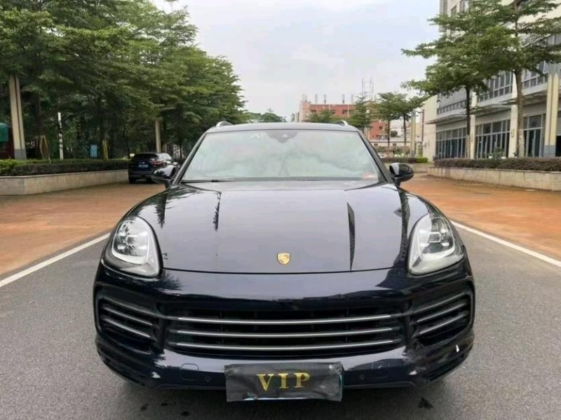 东莞20年保时捷卡宴1