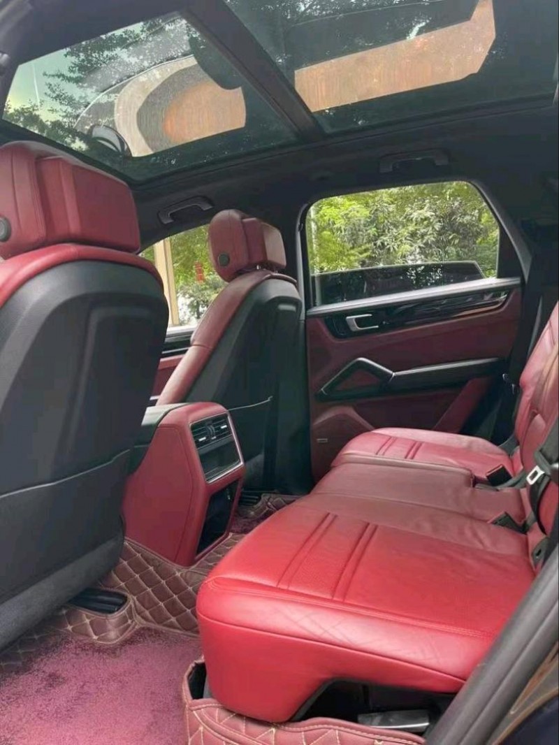 东莞20年保时捷卡宴6