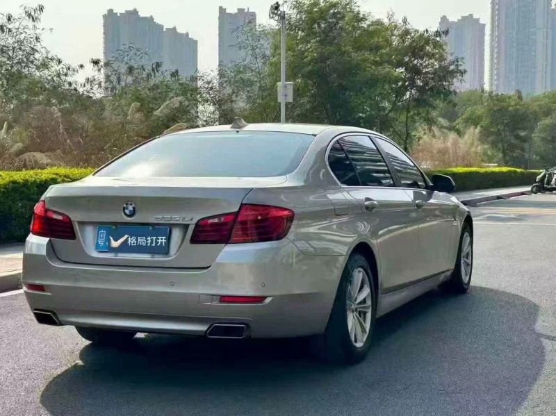 东莞17年宝马5系8