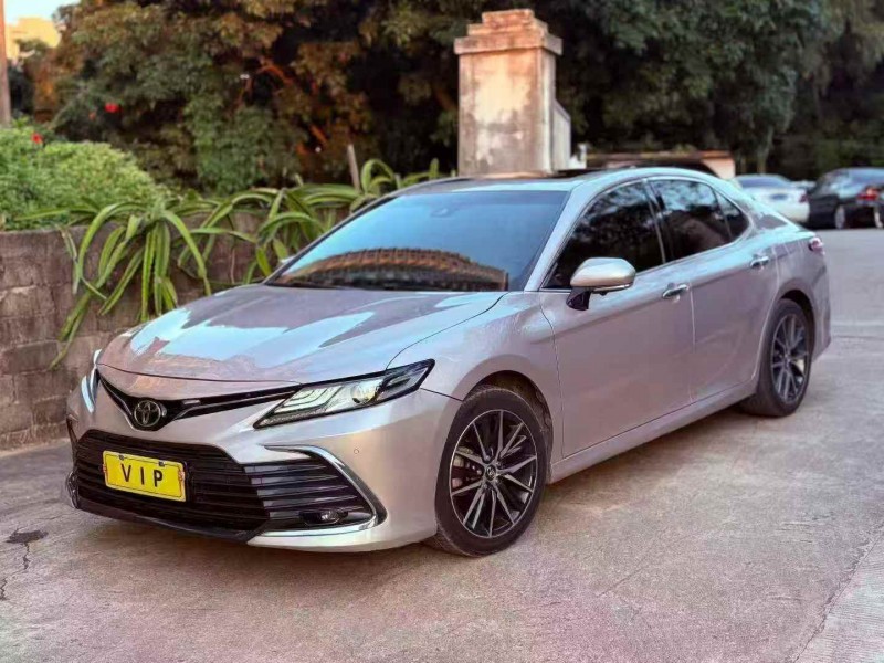 深圳22年丰田凯美瑞2