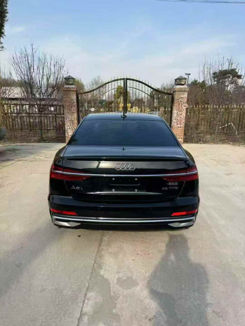 东营24年奥迪A6L9