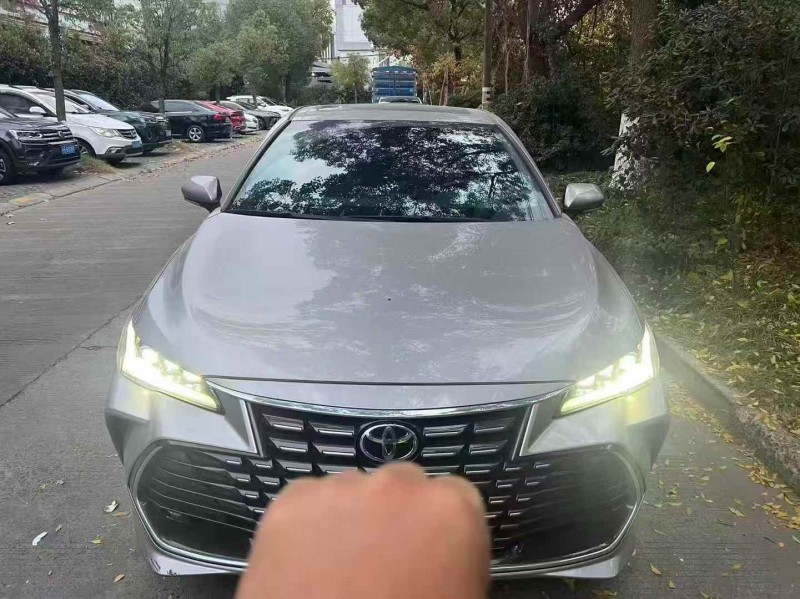 萍乡22年丰田亚洲龙1