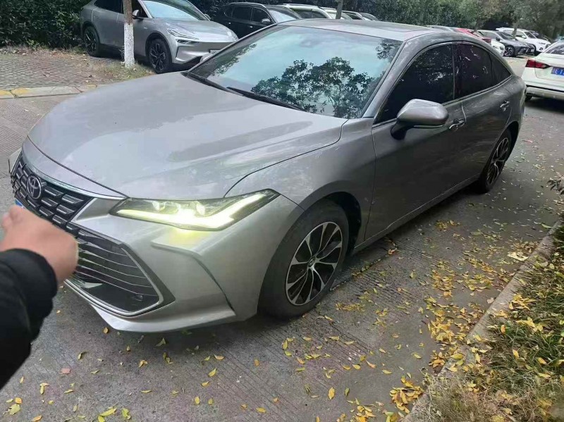 萍乡22年丰田亚洲龙4