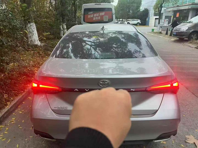 萍乡22年丰田亚洲龙9