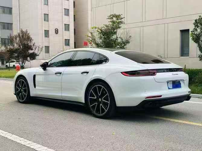 东营20年保时捷帕拉梅拉7