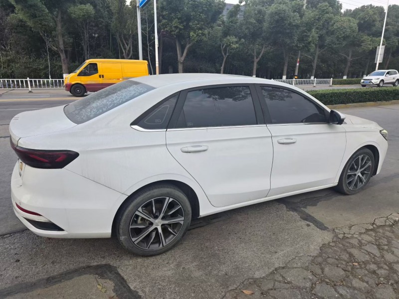 常州24年吉利帝豪8