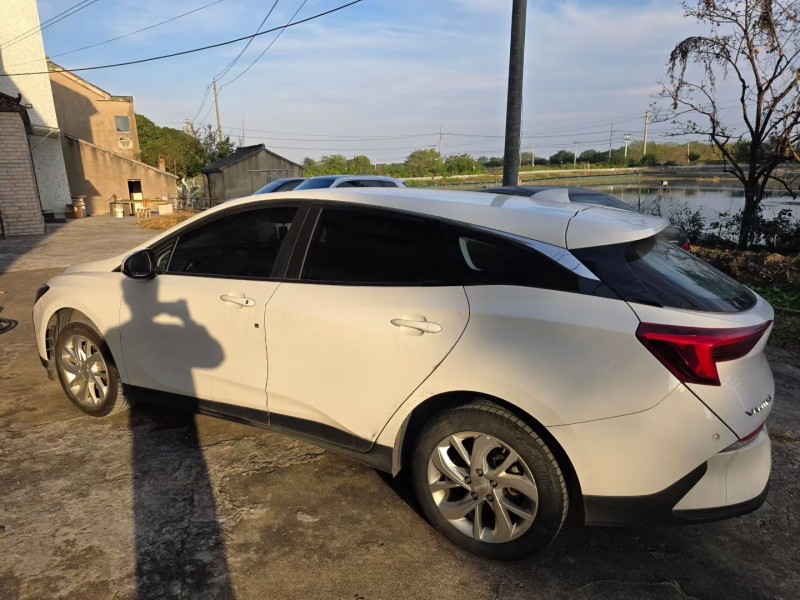 常州24年别克微蓝8