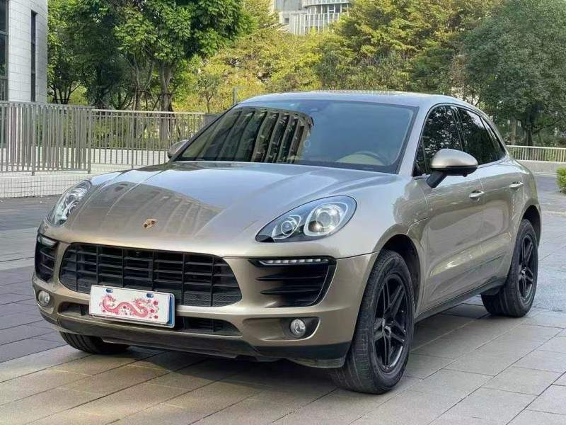 佛山16年保时捷Macan2