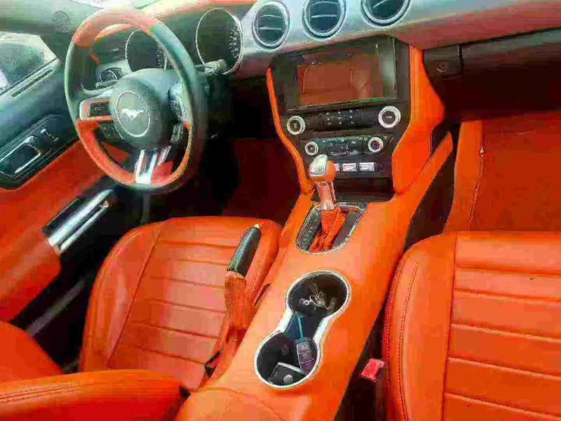 武汉16年福特野马3