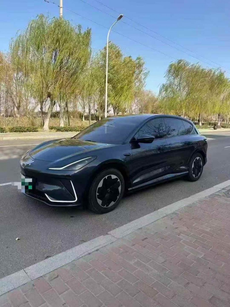 枣庄24年智己LS73