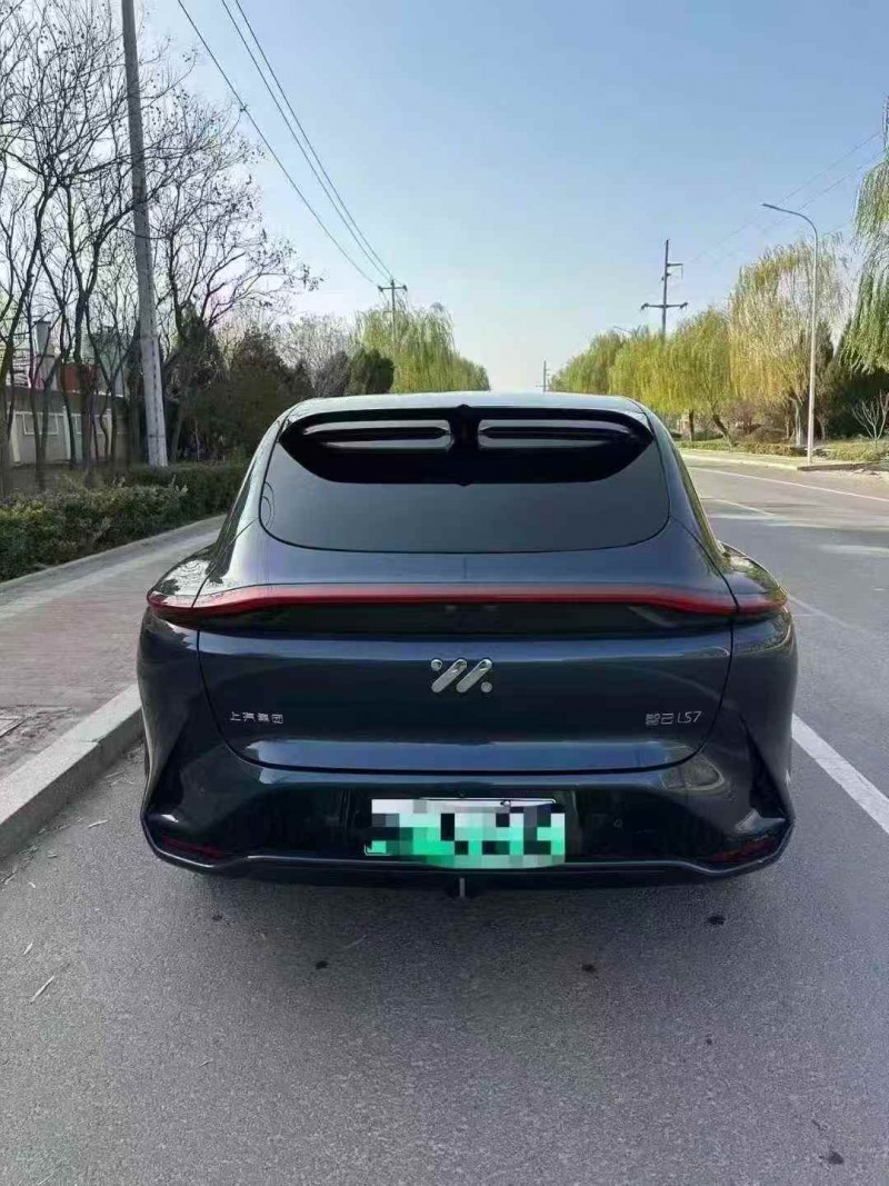 枣庄24年智己LS79