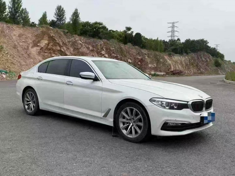 淄博18年宝马5系3