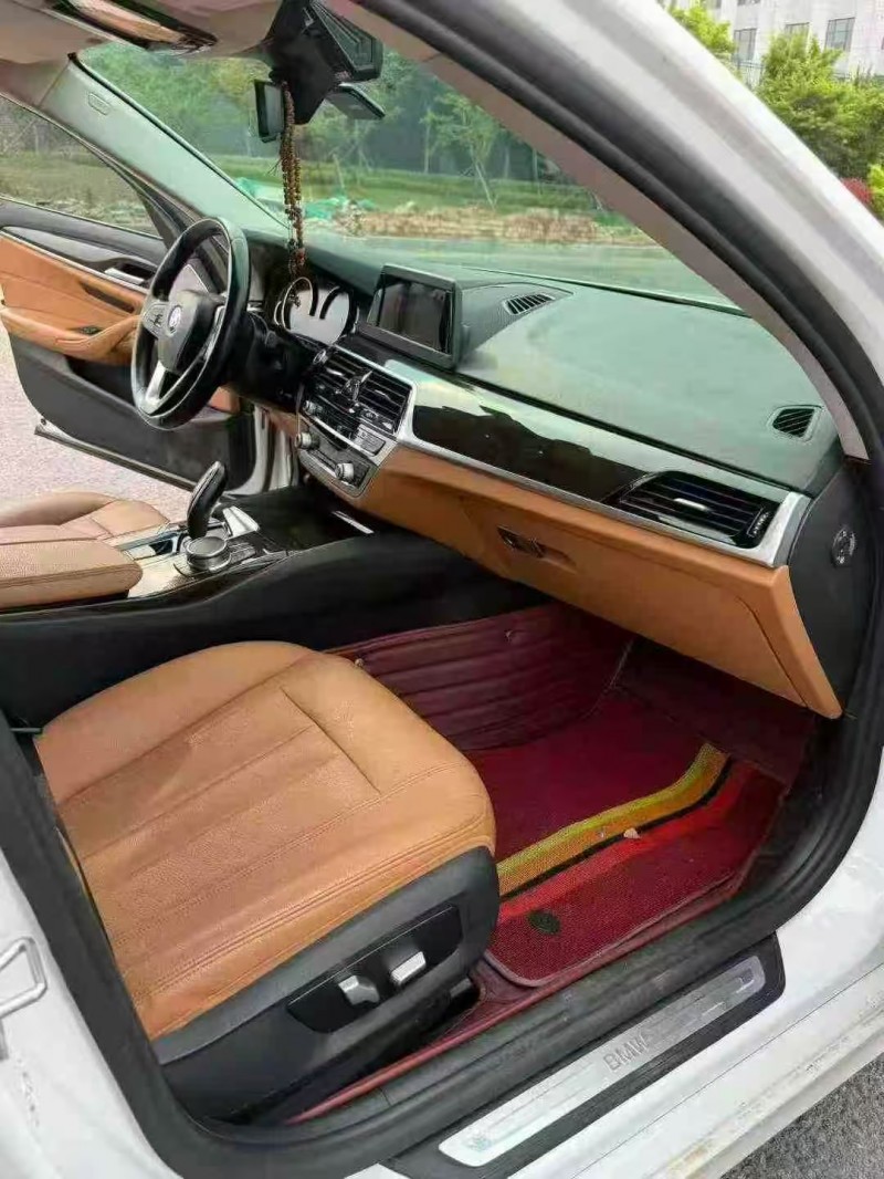 淄博18年宝马5系9