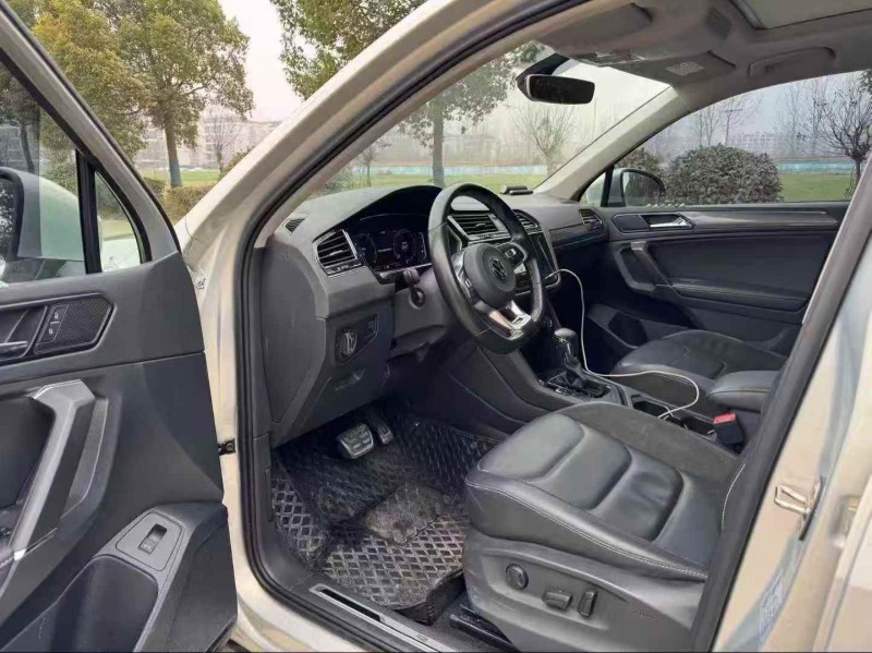 常州21年大众途观4